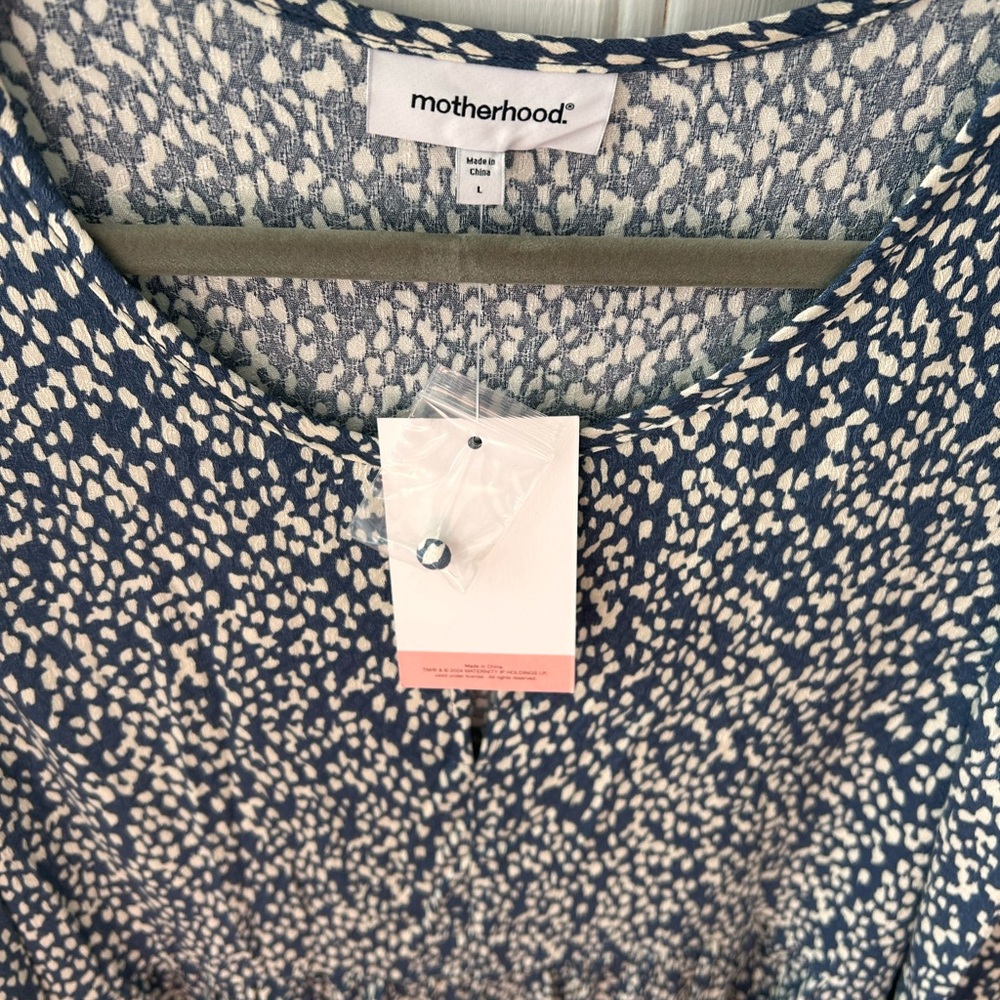 Motherhood Navy and White Patterned Blouse with Bell Sleeves and Flounce Bottom - Picture 2 of 6
